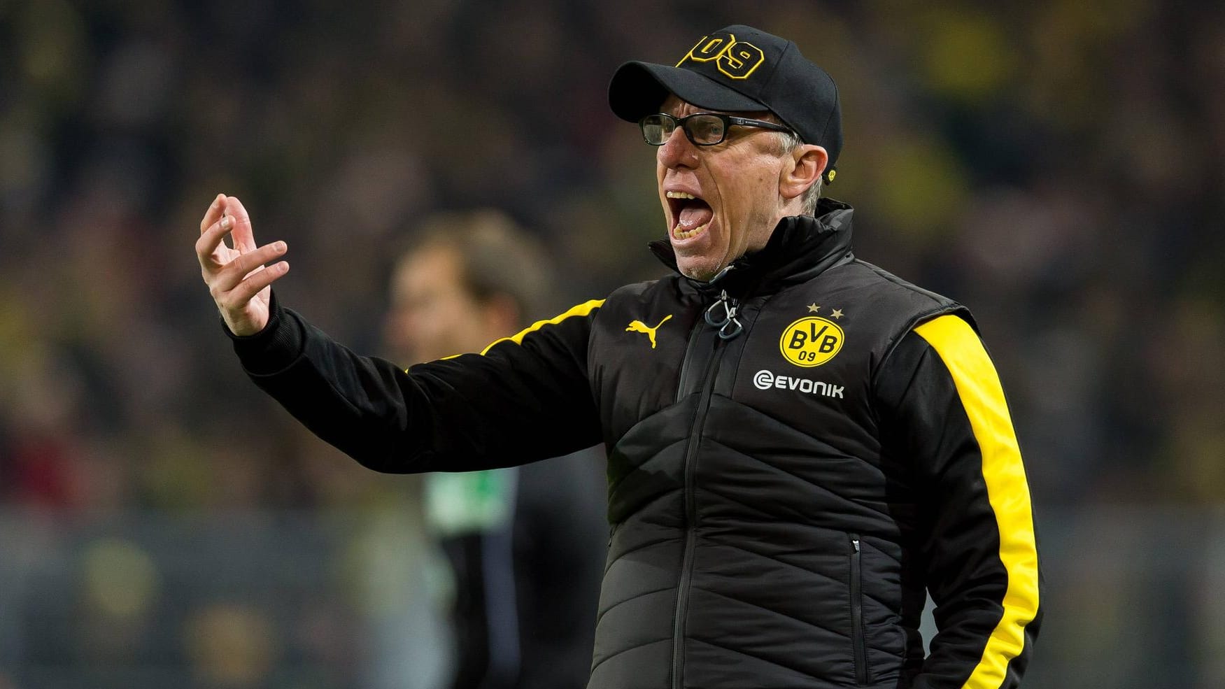 Brüllt Peter Stöger Borussia Dortmund auch im Pokal gegen die Bayern zum Sieg?