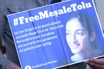 Die deutsche Journalistin Mesale Tolu ist seit April in türkischer Haft.