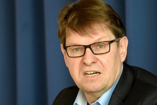 Der schleswig-holsteinische SPD-Partei- und Fraktionsvorsitzende Ralf Stegner bei einem Pressegespräch in Kiel.