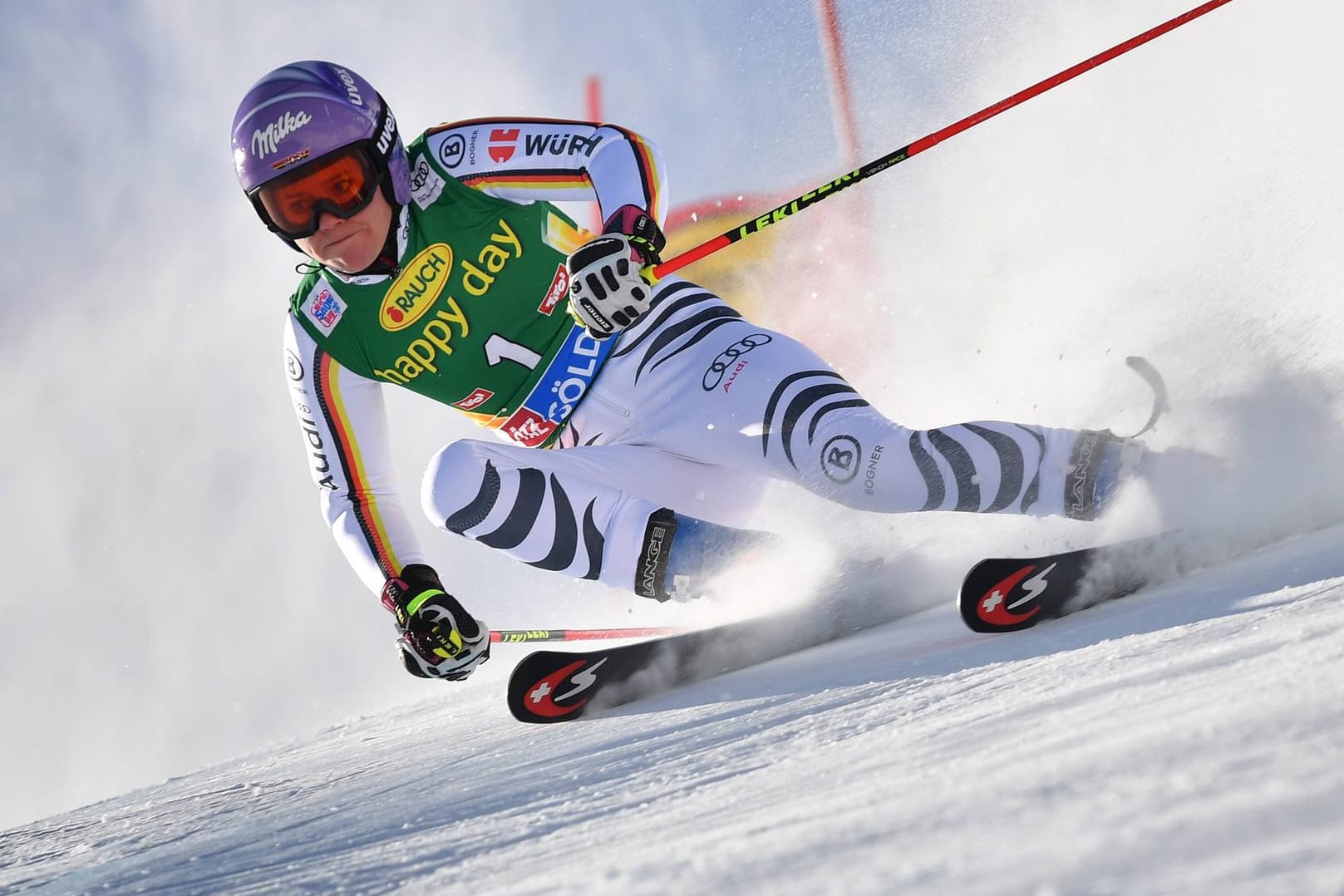 Den ersten Riesenslalom der Weltcup-Saison in Sölden entschied Viktoria Rebensburg für sich.