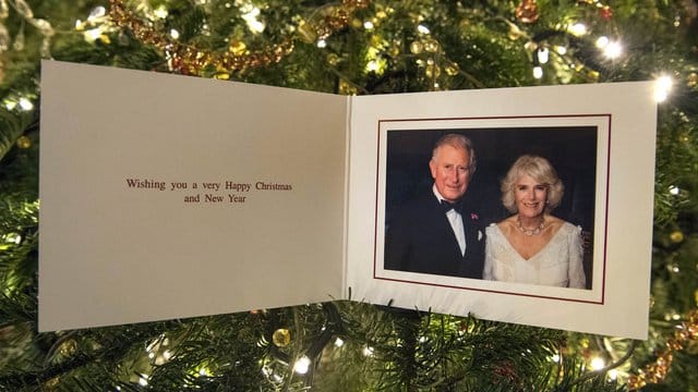 Weihnachtsgrüße von Prinz Charles und Camilla.