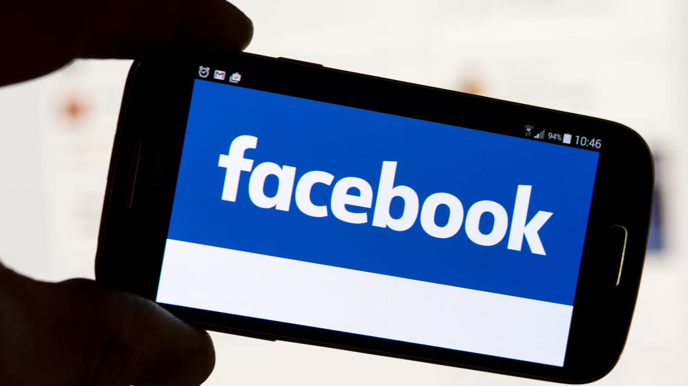 Facebook-Logo: Das Netzwerk will gegen das Betteln um Likes vorgehen.