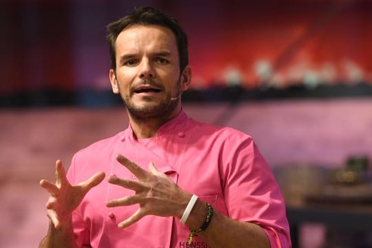Steffen Henssler: Kein Kartoffelsalat mit Würstchen an Heiligabend.