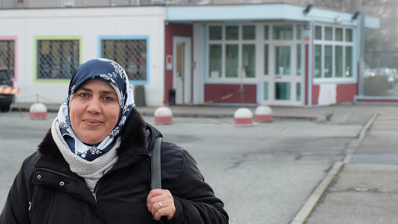 Die Algerierin Soraya Houli gibt einmal wöchentlich Islamunterricht im Gefängnis.