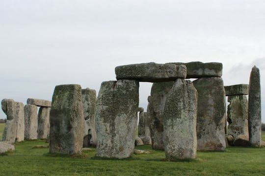 Die Kultstätte Stonehenge in Wiltshire (Großbritannien).