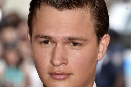 Shootingstar Ansel Elgort startet durch.