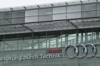 Wirtschaft: Audi ruft 330.000 Autos..