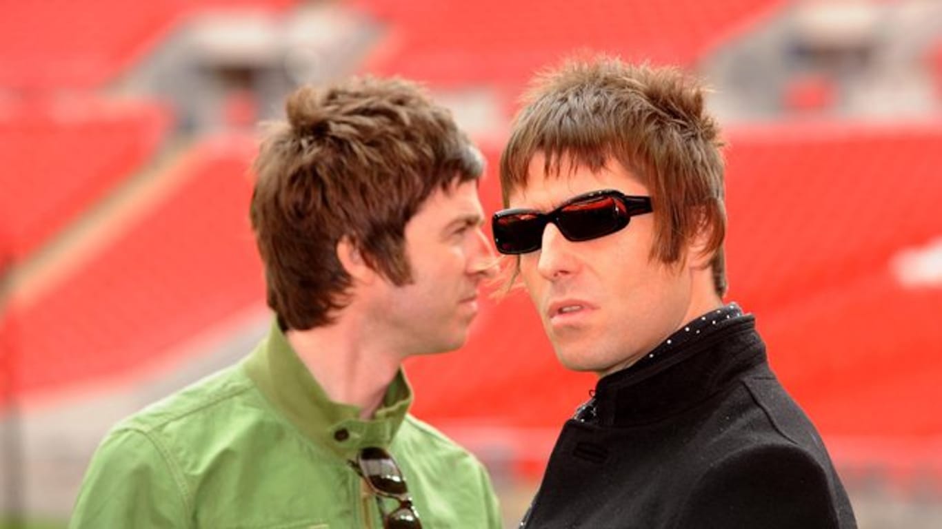 Noel (l) und Liam Gallagher scheinen das Kriegsbeil begraben zu haben.