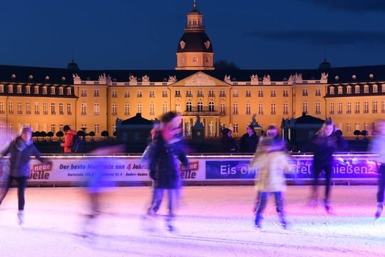 Nach ersten Erkenntnissen wollte der Verdächtige einen Anschlag auf die Stände rund um die Eisfläche auf dem Karlsruher Schlossplatz begehen.