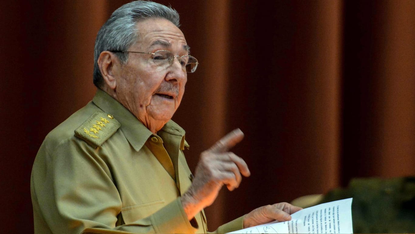 Raul Castro bei einer Rede Ende 2016: Im April will der 86-Jährige als kubanischer Staatschef abtreten.