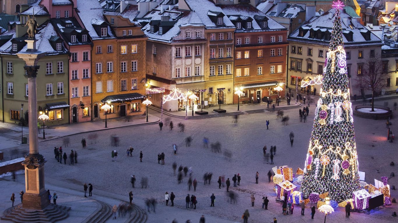 Der Schlossplatz in Warschau: Viele Polen sind verärgert über das EU-Verfahren gegen ihr Land.