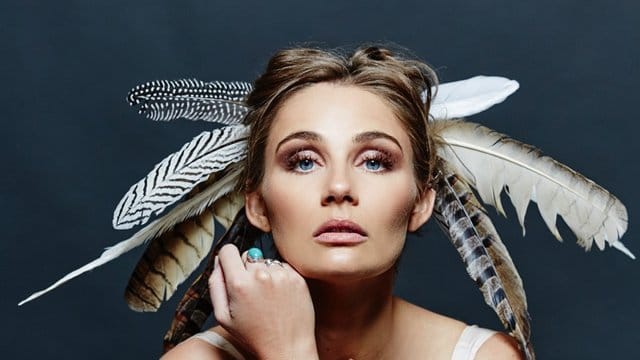 Aus dem Fernsehstudio auf die Bühne: Clare Bowen.