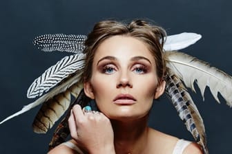 Aus dem Fernsehstudio auf die Bühne: Clare Bowen.