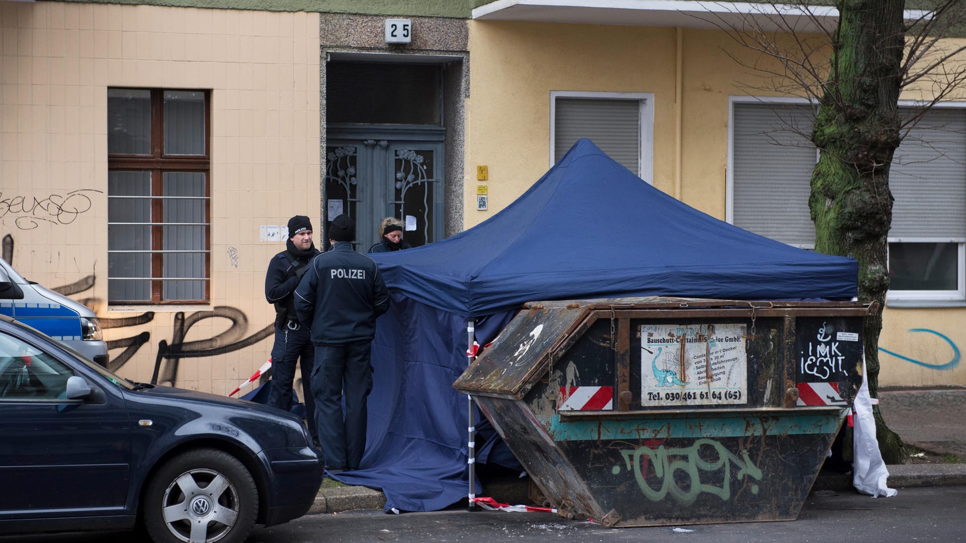 Fundort einer weiblichen Leiche: Fehmarner Straße, Berlin-Wedding.