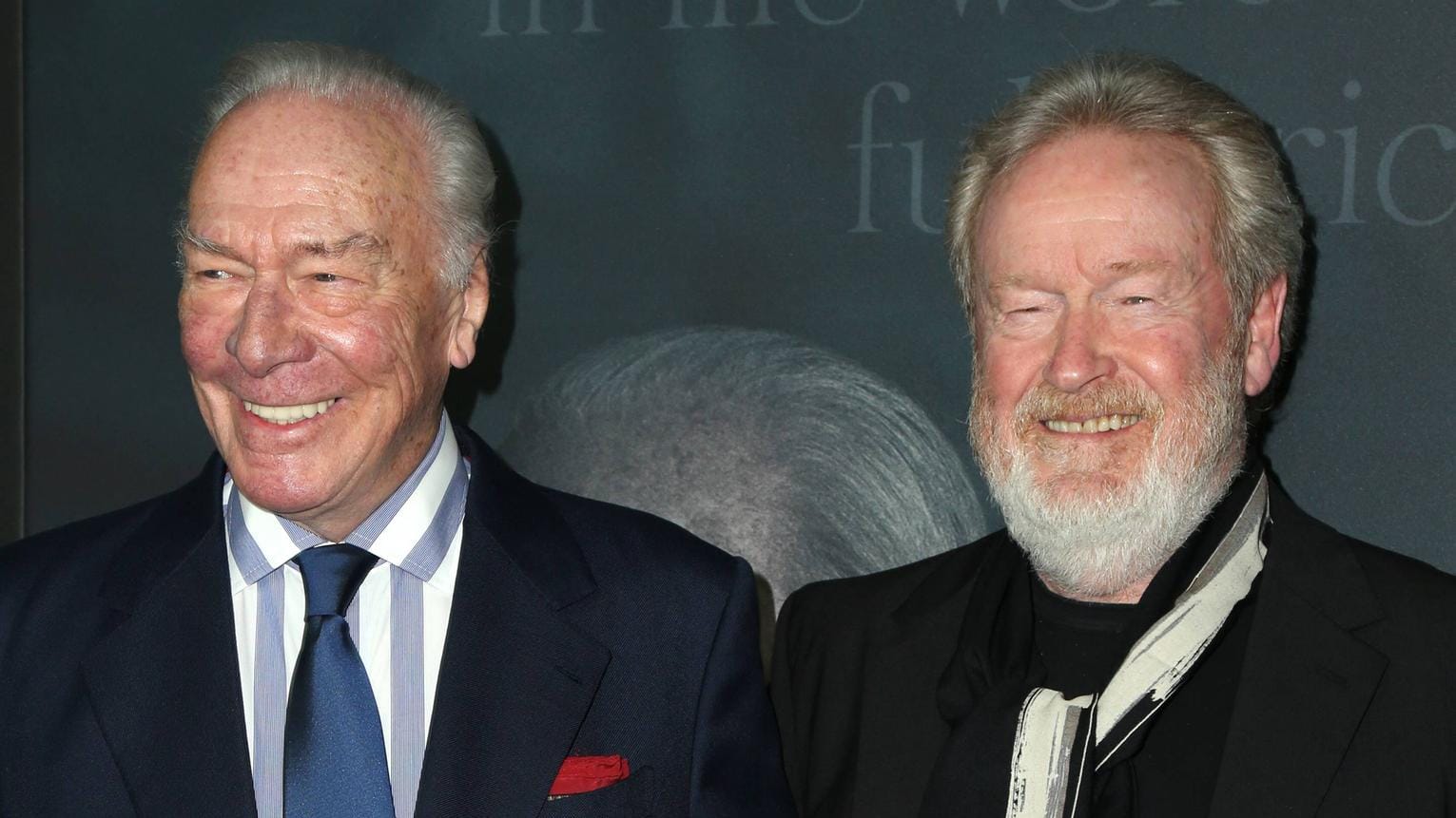 Ridley Scott (r.) hat Kevin Spacey mit Christopher Plummer (l.) ersetzt.