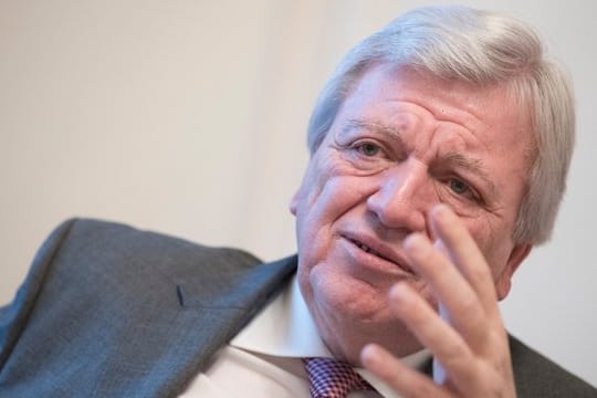 Der hessische Ministerpräsident Volker Bouffier: "Wir brauchen keine Ausführungen über 100 Seiten.