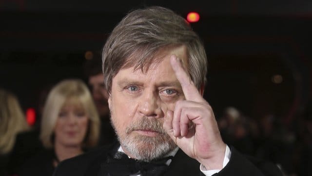 Mark Hamill lobt inzwischen die Arbeit von Regisseur Rian Johnson.