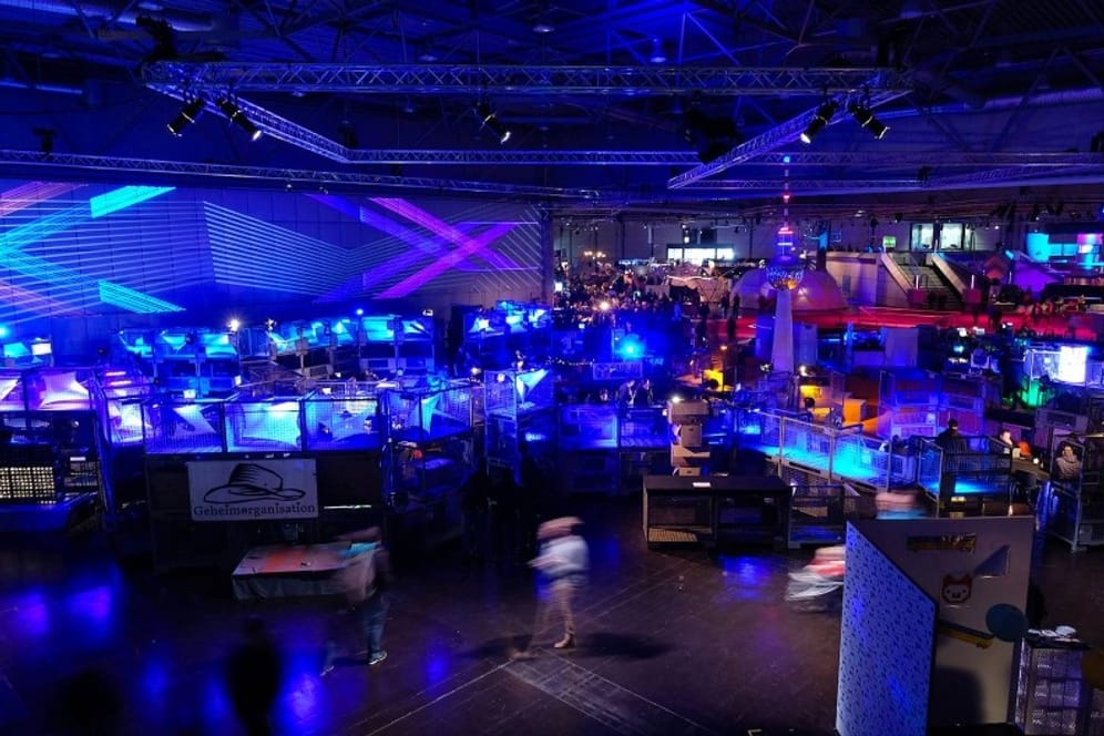 So sieht die Leipziger Messehalle aus, wenn der größte Hackerkongress Europas tagt.
