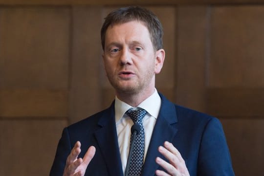 Michael Kretschmer: "Hier sind etliche Genossen unterwegs, die mit Maximalforderungen offenbar die Gespräche unmöglich machen wollen".