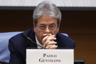 Der italienische Ministerpräsident Paolo Gentiloni wird bis zu den Neuwahlen die Amtsgeschäfte weiterführen.