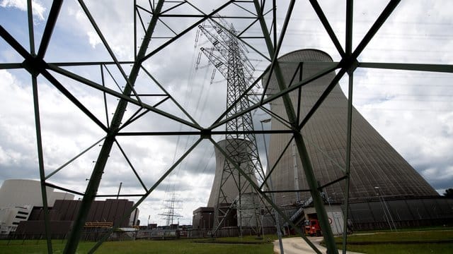 Das Atomkraftwerk Gundremmingen bei Günzburg in Bayern.