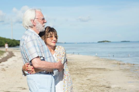 Ella (Helen Mirren) und John (Donald Sutherland) wollen noch einmal dem Alter trotzen.