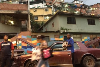 Straßenszene in Venezuela: Das Land leidet unter einer schweren Wirtschaftskrise.