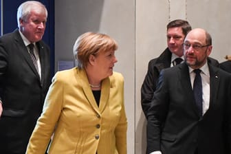 Merkel, Schulz, Seehofer: Die drei Parteichefs verkündeten, sie seien optimistisch.