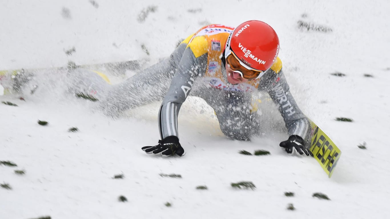 Richard Freitag: Deutschlands aktuell bester Skispringer ist im 1. Durchgang von Innsbruck gestürzt.
