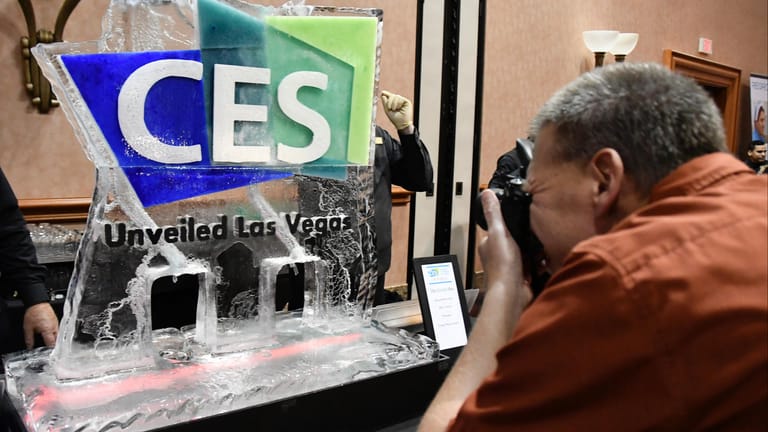 Technik-Messe CES: Vom 9. bis 12. Januar 2018 steigt im Spielerparadies Las Vegas die erste wichtige Technik-Messe des Jahres.