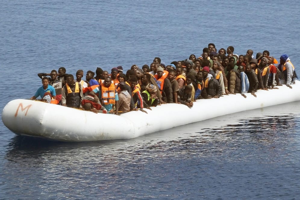 Nach Zahlen der Internationalen Organisation für Migration kamen 2017 bei der Überfahrt über das Mittelmeer mehr als 3100 Migranten ums Leben