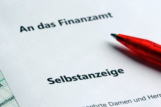 Die Zahl der Selbstanzeigen erreichte 2014 mit mindestens 38.