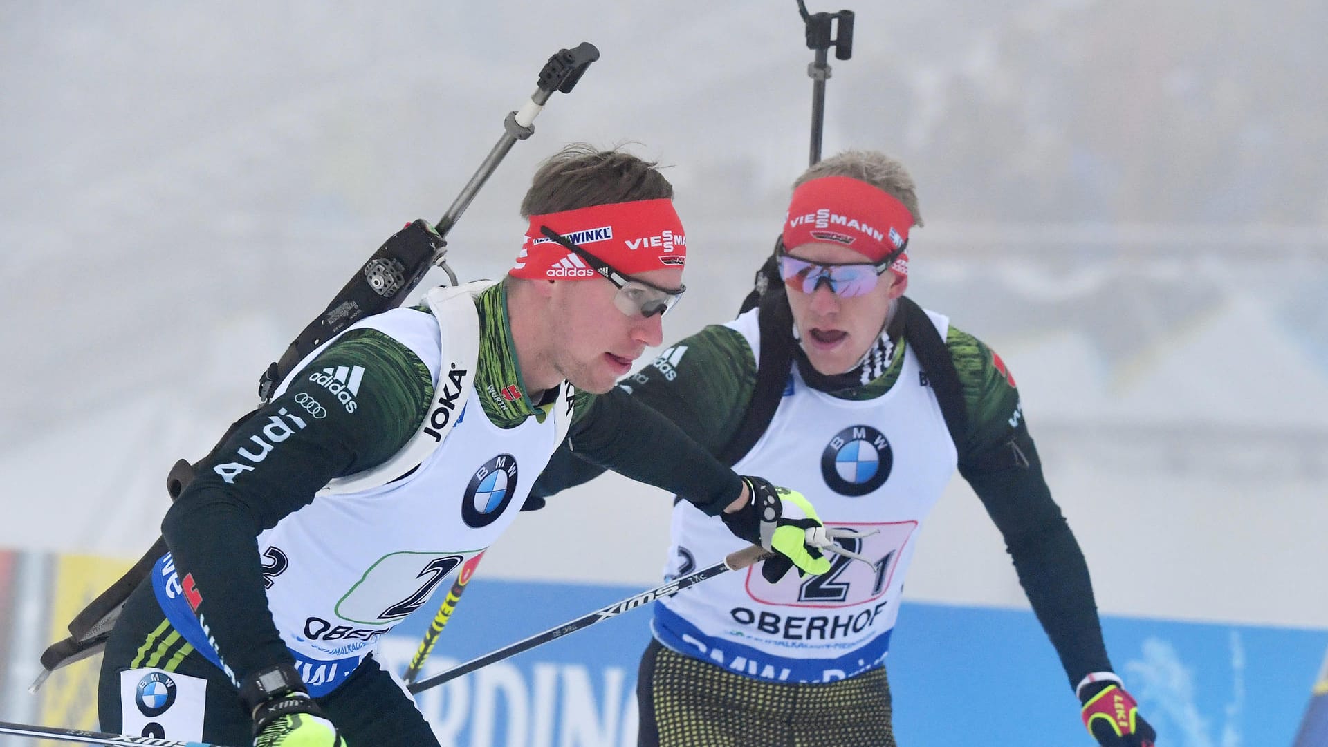 Roman Rees (r.) und Johannes Kühn: In Oberhof waren die deutschen Biathleten ohne Glück.