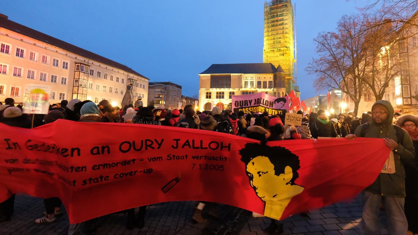 Demonstranten in Dessau: So viele wie nie nahmen an den Protesten teil.