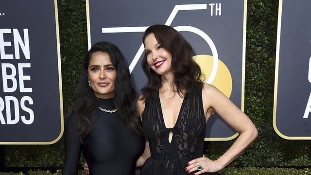 Ashley Judd (r) war eine der ersten Frauen, die Harvey Weinstein sexuelle Belästigung vorwarfen.