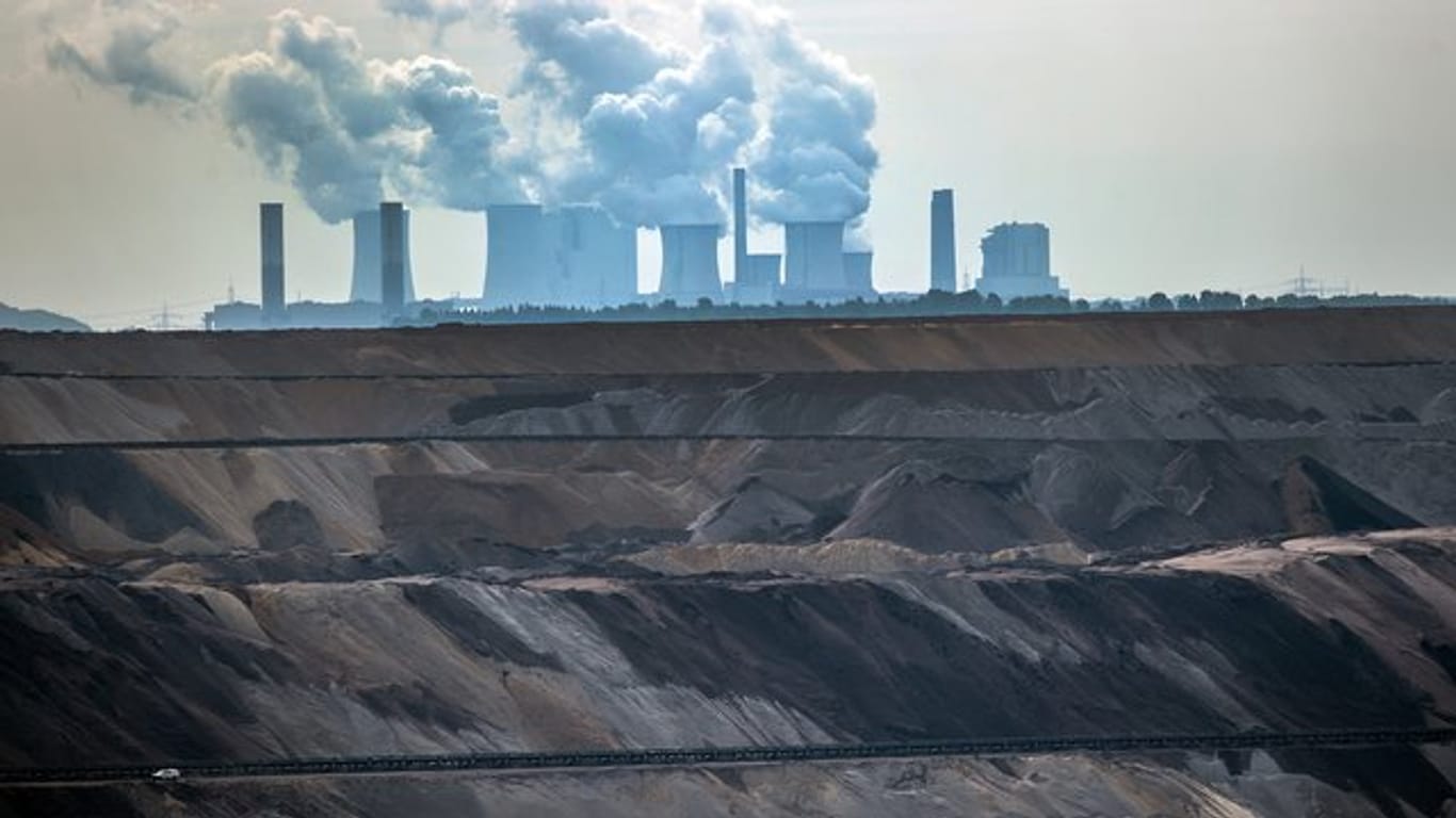 CDU und SPD tun sich schwer, die Kohleverstromung zugunsten des Klimaschutzes massiv zurückzufahren.
