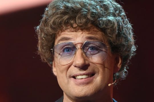 Atze Schröder nimmt den Fuß vom Gaspedal.