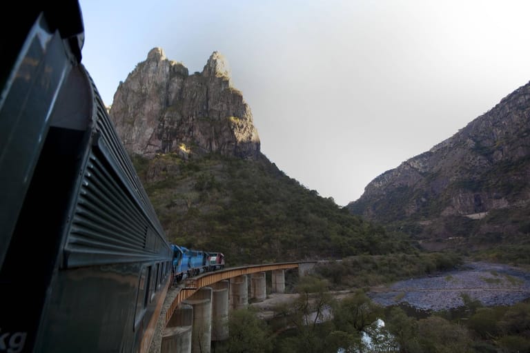 Im Copper Canyon: Ein Trip durch die spektakuläre Landschaft mit dem sogenannten "El Chepe" ist unvergesslich.