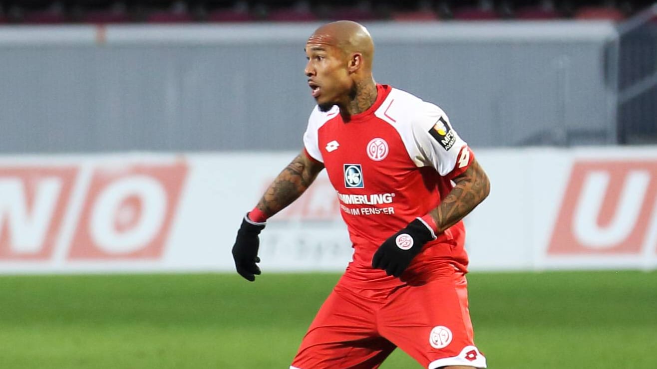 FSV Mainz 05: Nigel de Jong kommt ablösefrei von Galatasaray Istanbul.