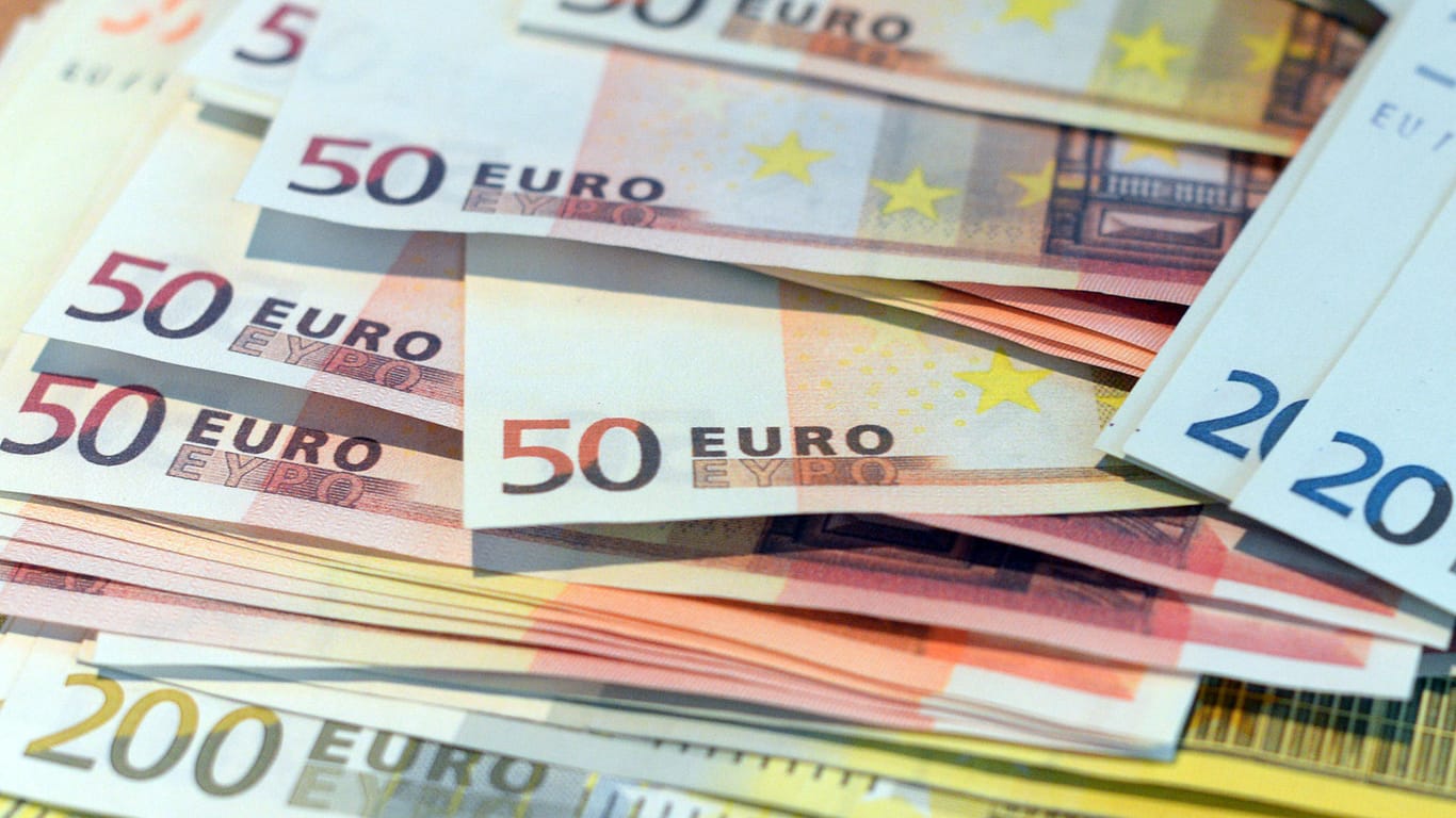 Der Bund geht mit einem Überschuss von 3,7 Milliarden Euro aus dem Jahr 2017