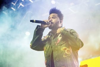 Der kanadische Rapper The Weeknd will nicht weiter mit der schwedischen Modekette H&M zusammenarbeiten.