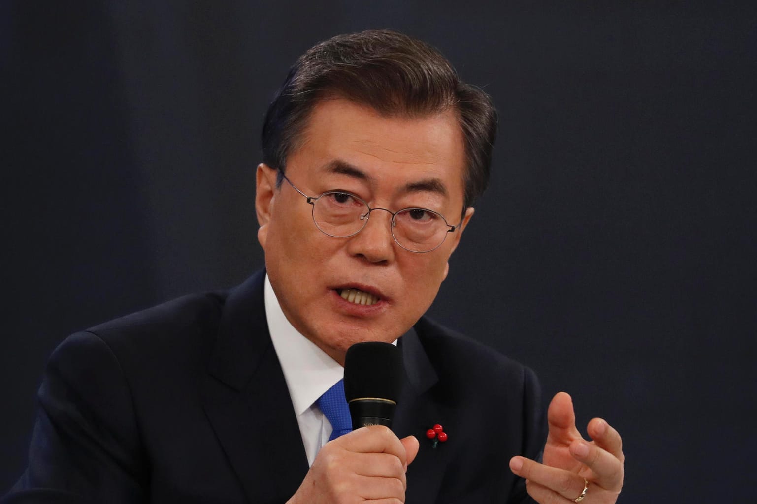 Südkoreas Präsident Moon Jae In: Der Politiker ist zu einem Treffen mit Kim Jong Un bereit.