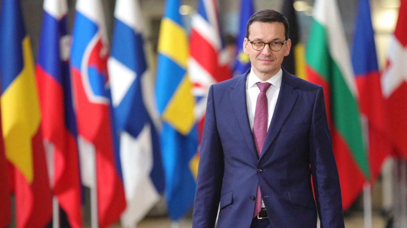 Bei einem Antrittsbesuch in Brüssel hat Regierungschef Mateusz Morawiecki Polens umstrittene Justizreform in Schutz genommen.