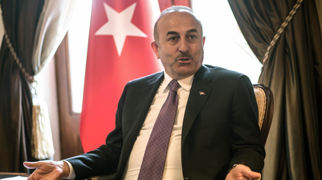 Der türkische Außenminister Mevlüt Cavusoglu: "Wir sollten den Dialog aufrecht erhalten."