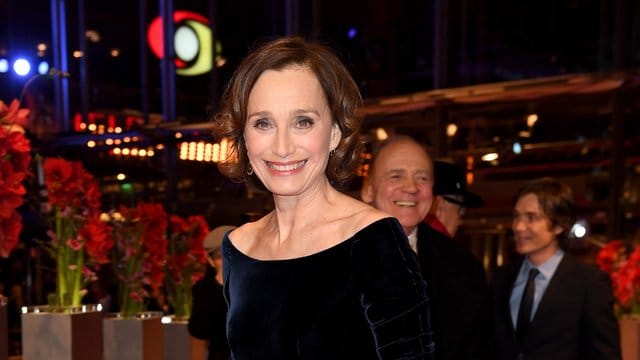 Kristin Scott Thomas verkörpert im Politdrama "Dunkelste Stunde" Churchills Frau.