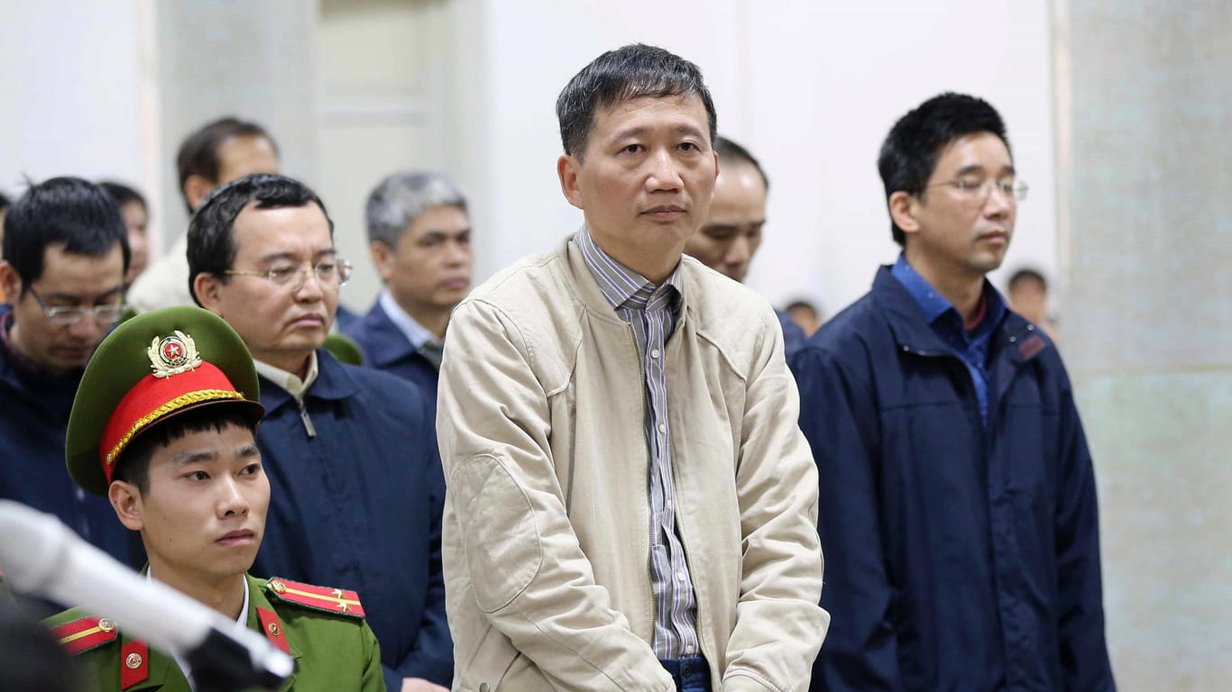 Trinh Xuan Thanh vor Gericht: Dem vietnamesischen Geschäftsmann wird Untreue und Missmanagement in Hanoi der Prozess gemacht.
