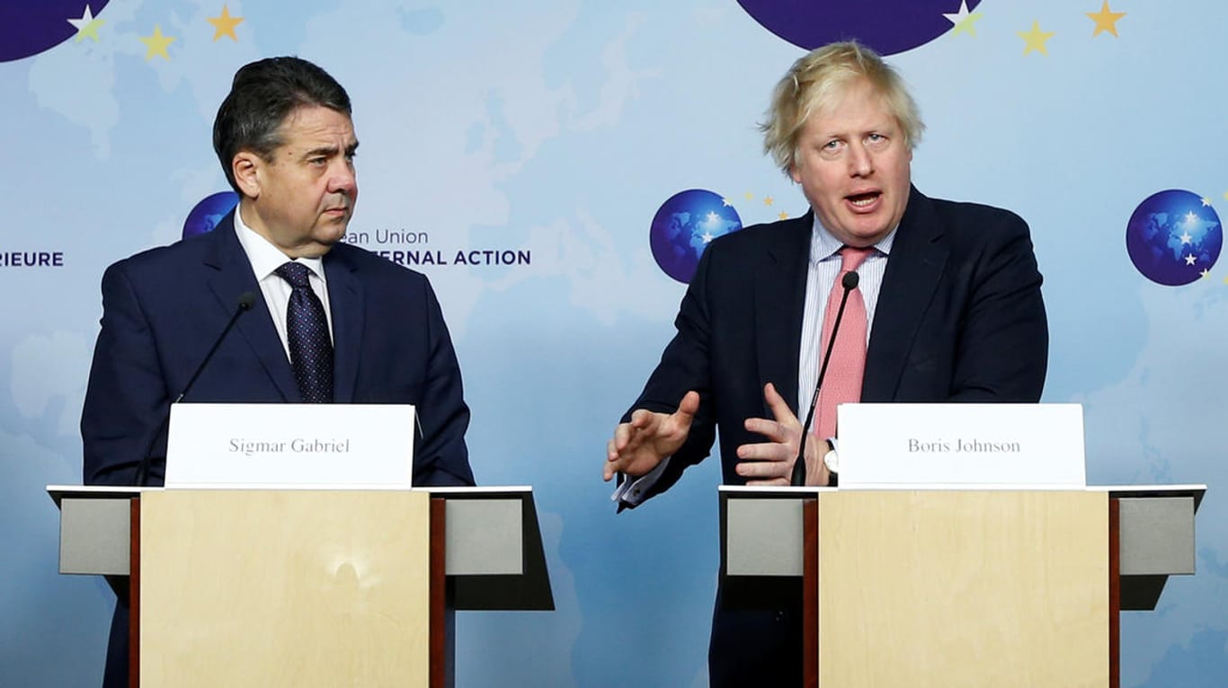 Seltene Einigkeit: Außenminister Sigmar Gabriel und sein britischer Amtskollege Boris Johnson wollen das Atomabkommen mit dem Iran retten.