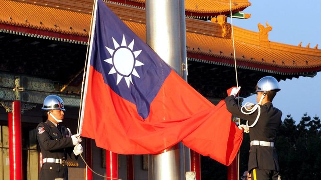 Soldaten in Taipeh: China betrachtet Taiwan als abtrünnige Provinz.