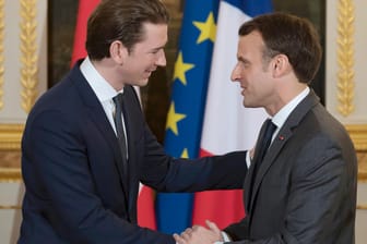 Der österreichische Kanzler Sebastian Kurz und der französische Staatspräsident Emmanuel Macron: Bei einer Pressekonferenz stellen sie Gemeinsamkeiten und Differenzen fest.