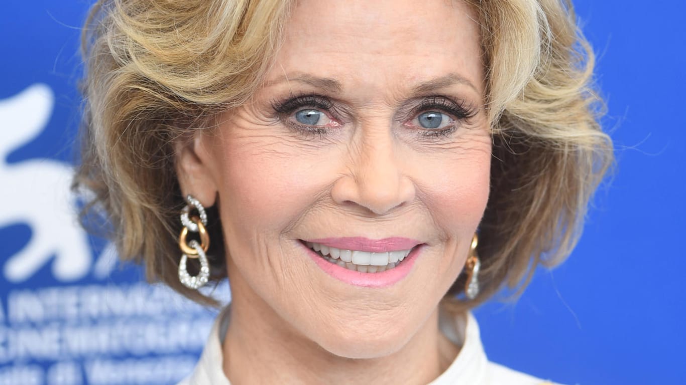 Jane Fonda: Die Schauspielerin begleitet Richard Lugner angeblich auf den Opernball.